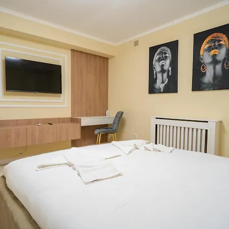 Herastrau Haven With Pool And Fitness Center Apartment *