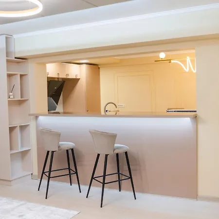 Herastrau Haven With Pool And Fitness Center Apartment Bucharest