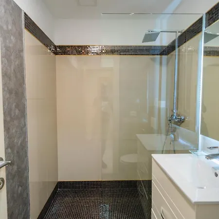 Herastrau Haven With Pool And Fitness Center Apartment *
