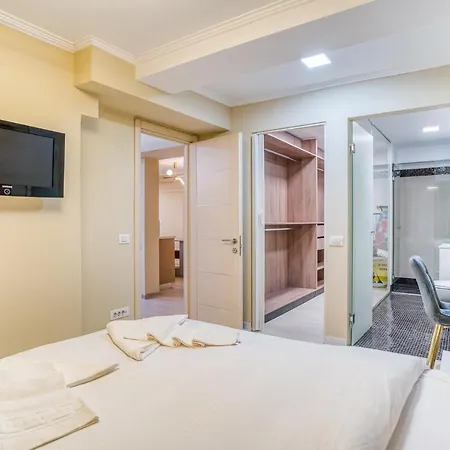 Apartment Herastrau Haven With Pool And Fitness Center Bucharest