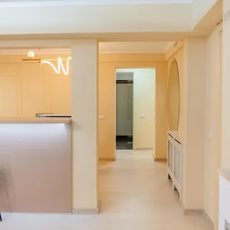 Apartment Herastrau Haven With Pool And Fitness Center *