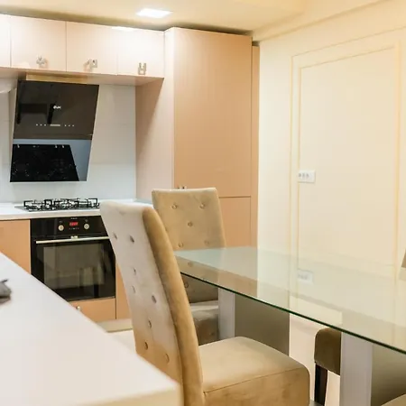 Apartment Herastrau Haven With Pool And Fitness Center