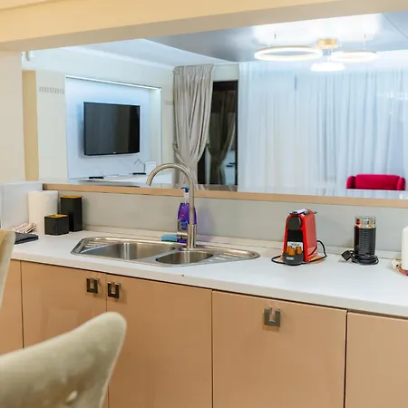 Herastrau Haven With Pool And Fitness Center *