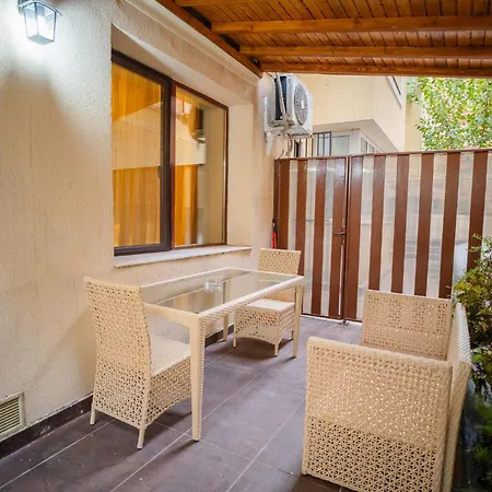 Herastrau Haven With Pool And Fitness Center * Bucharest